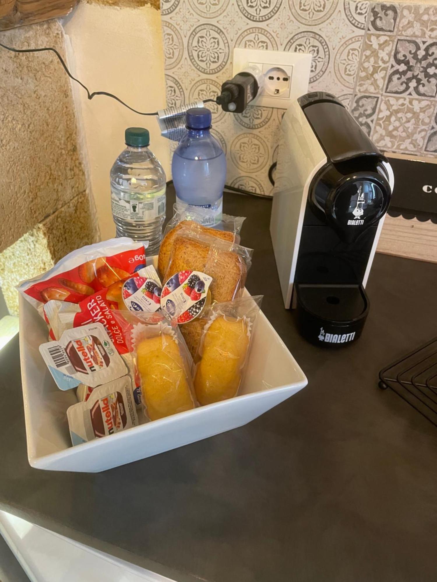 Vico Luxury Room 梅萨涅 外观 照片